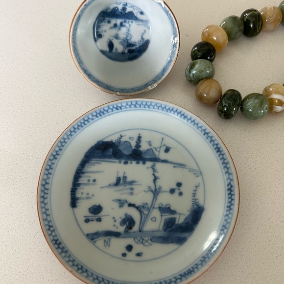 Vintage Vietnamese Chu Dau set of one saucer and teacup - Picture 8 of 9